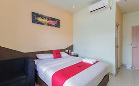 Reddoorz Near Alun Alun Madiun